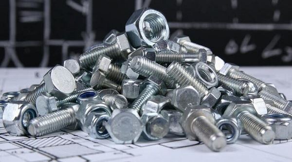 Tvirtinimo detalių platintojo indeksas pagreitėja gegužę, nes 